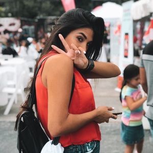 Meet your Posher, Joanna